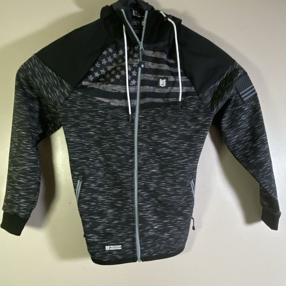 FREEDOM INDUSTRIES  Mens Medium Black Gray Camo Zip USA Flag Hood Jacket